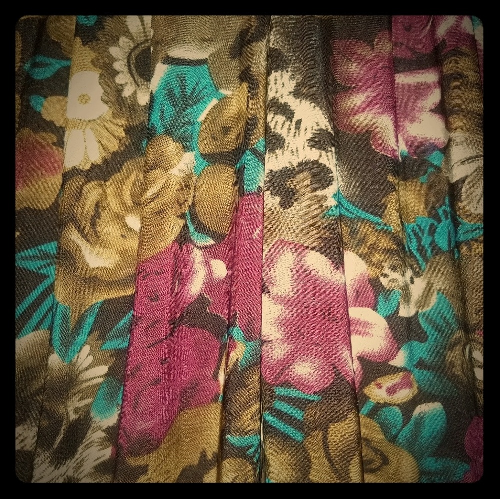 Mutli- Pants